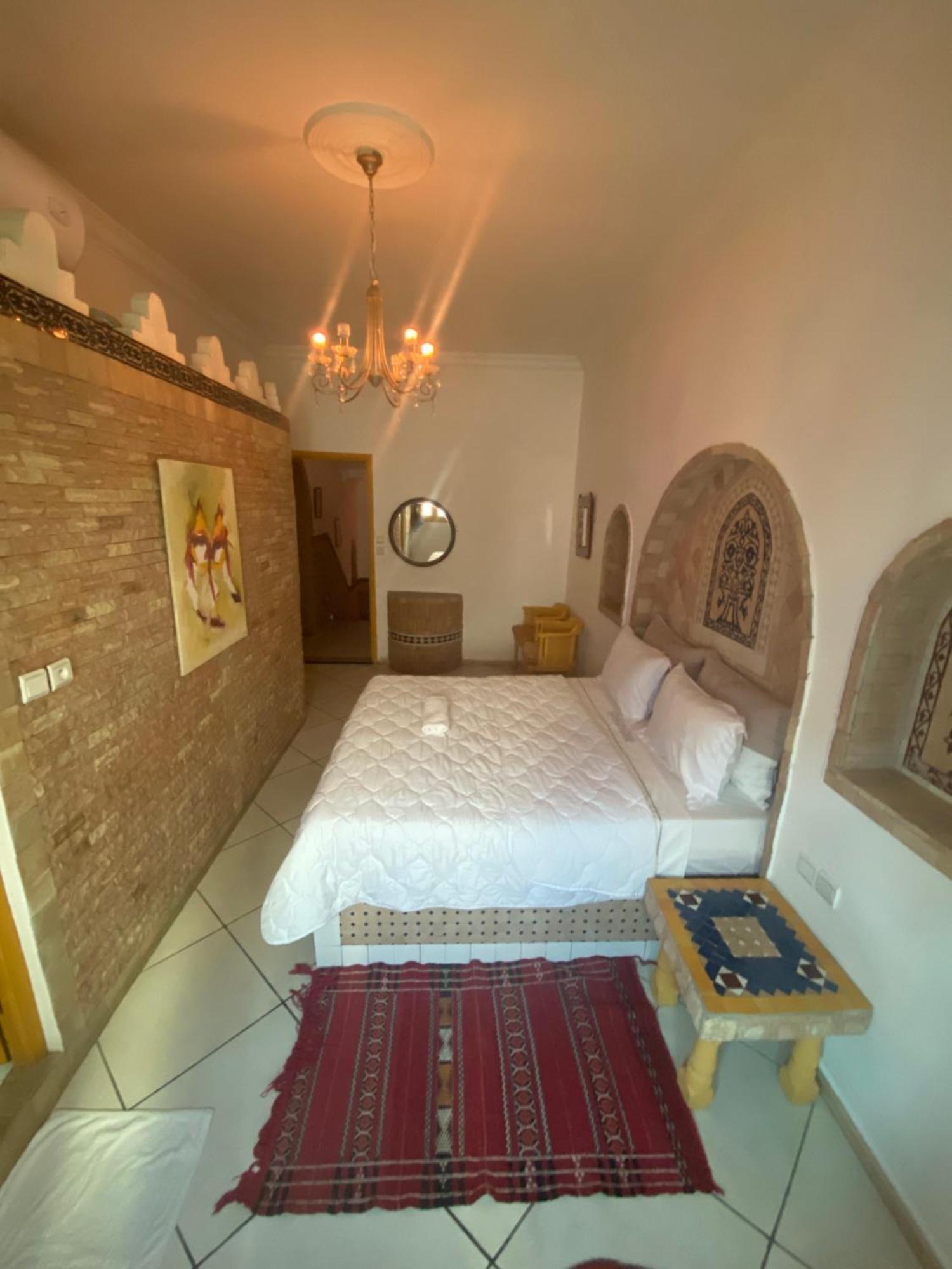 Pasta Plaza Hotel Asilah Eksteriør billede
